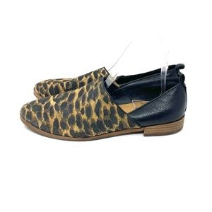 Lucca Lane Leopard Flats